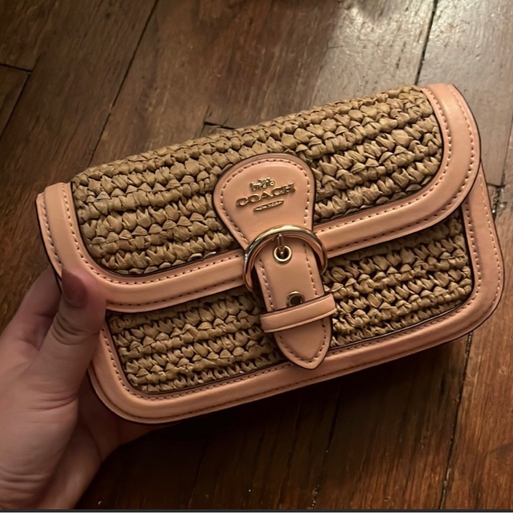 Hard to find Coach Cleo straw crossbody/wristlet